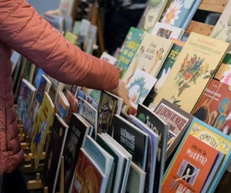 La Feria del Libro abre sus puertas: cinco días para disfrutar de los libros y la cultura