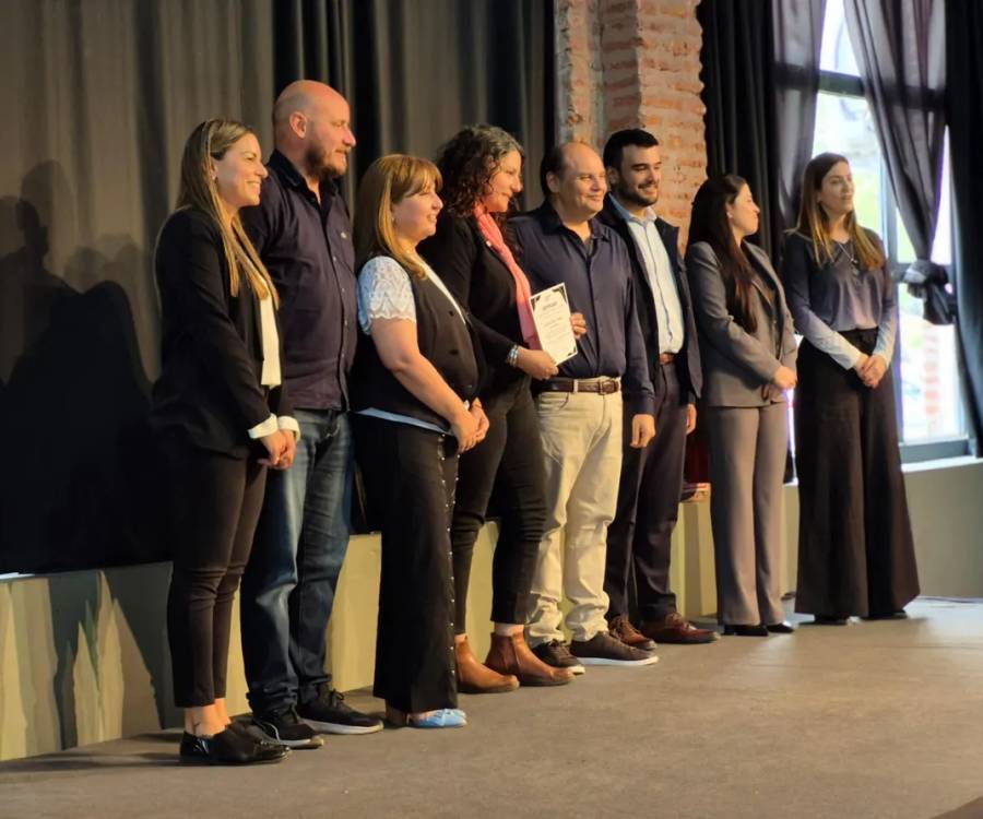 Gustavo Saadi encabezó la entrega de certificados del Programa de Formación y Desarrollo del Liderazgo 2026